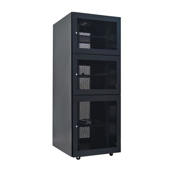 DYNAMIX 45RU Co-Location Server Cabinet with 3x 14U Compartments. — Dynamix